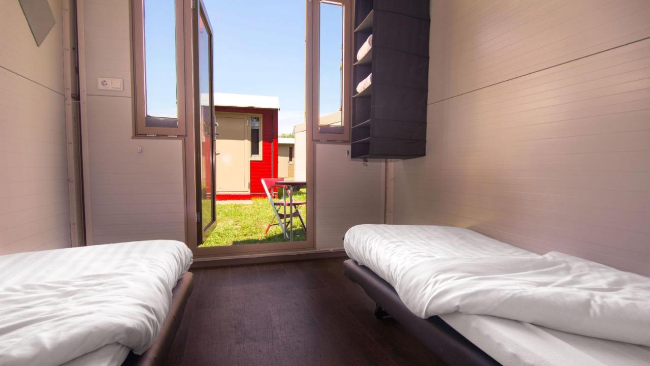 Pop-Up Hotel Songfestival Klaaswaal Kültér fotó